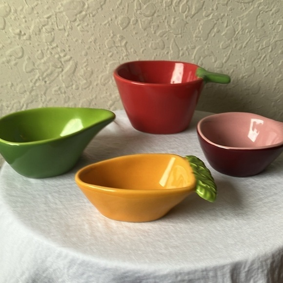 Rae Dunn: Ceramic Vegetable Measuring Cups- 1/4, 1/3, 1/2, 1 cups - Picture 15 of 16